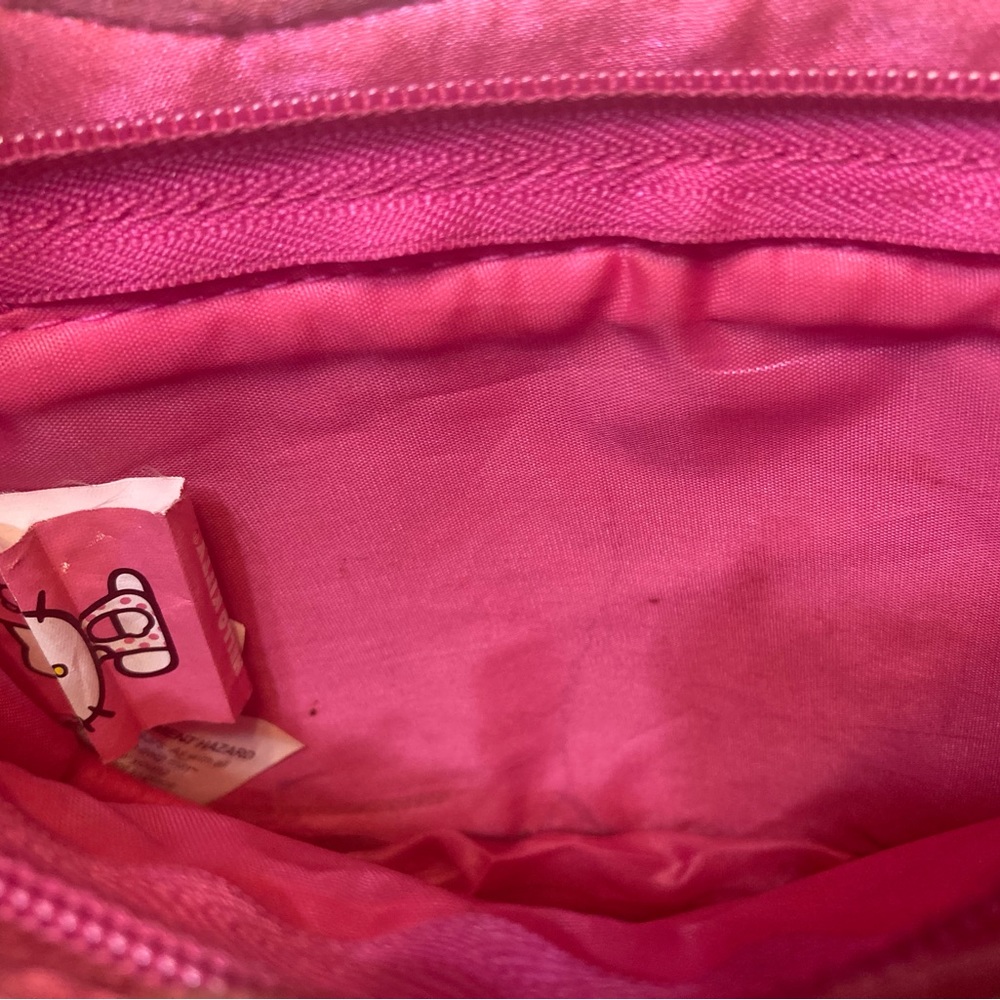 Hello Kitty Purse! - Picture 2 of 3